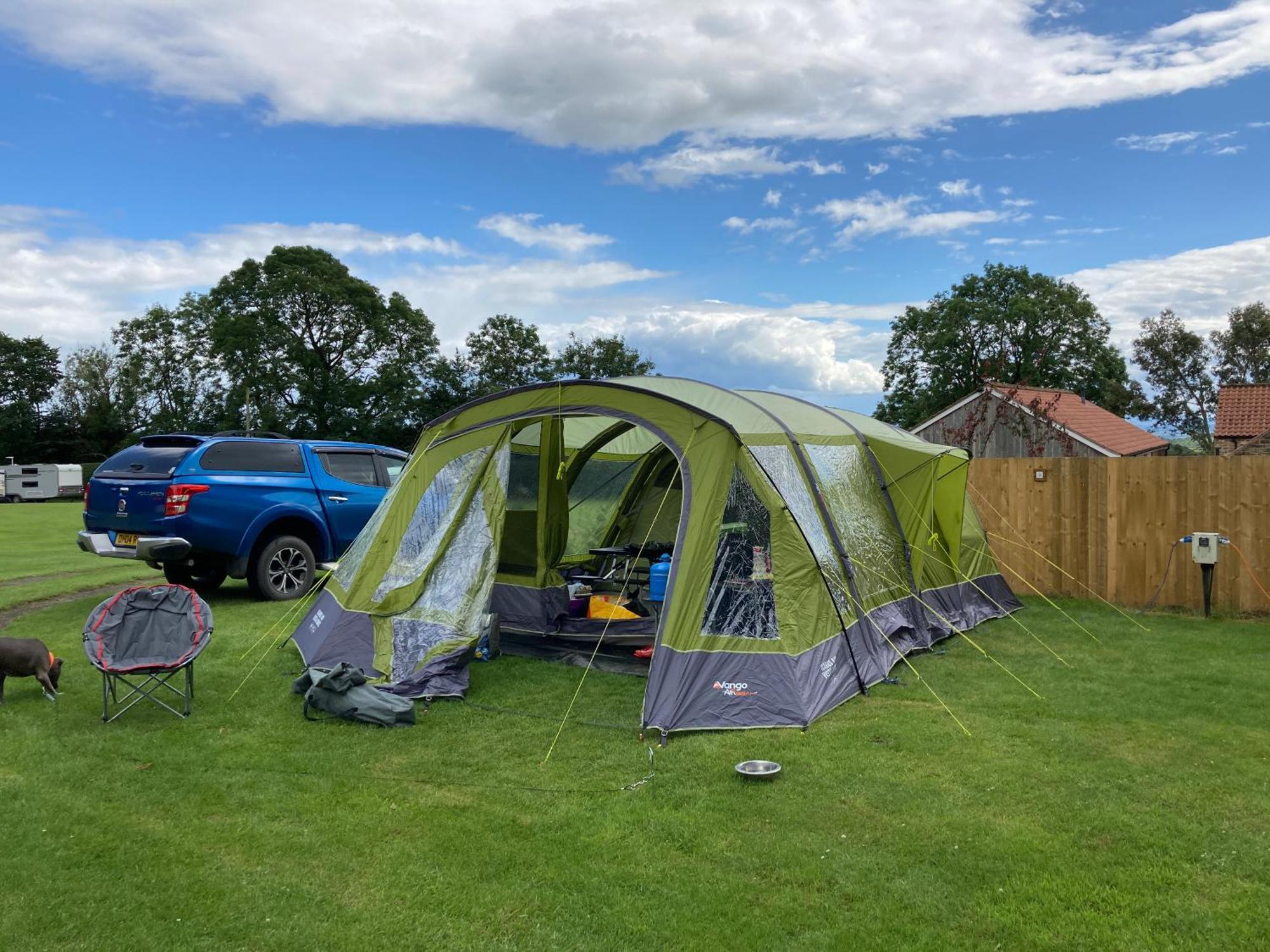 فندق Bank Top Camping-North York Moors With Pitches For Caravans, Camper Vans And Tents بيكرينغ المظهر الخارجي الصورة